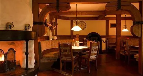 Hotel Quellenhof Grainau 3*,